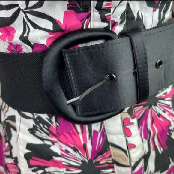 Bebe Floral Print Pink Multicolor Ruffle Layered Collar Belted V-Neck Blouse - Picture 11 of 11